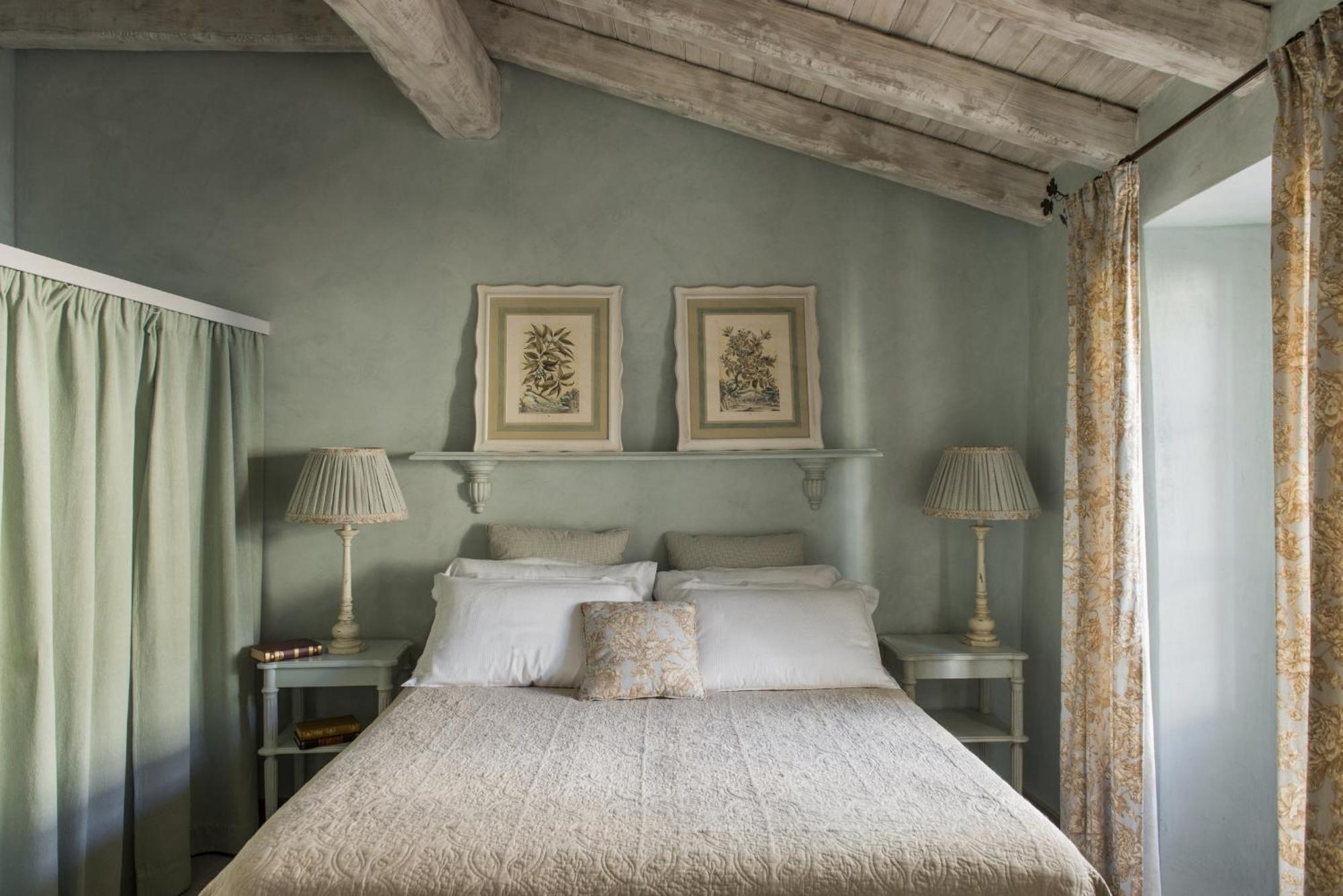 Hotel Relais Del Maro Borgomaro Pokoj fotografie